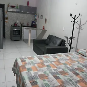  Casa de Férias Kitnet Mobiliado, Confortável E Bem Localizado. Brasil